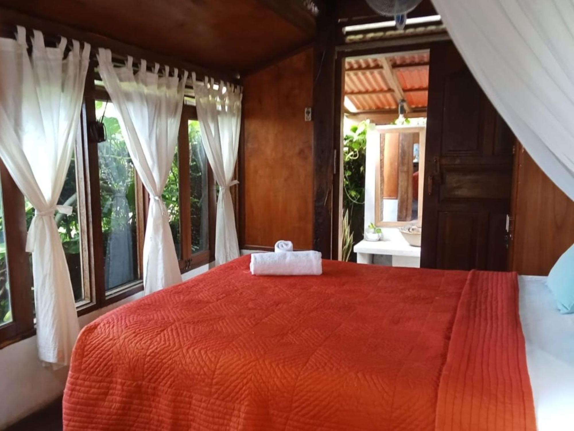 Pondok Pisces Bungalows Balian Beach Selemadeg  Номер фото